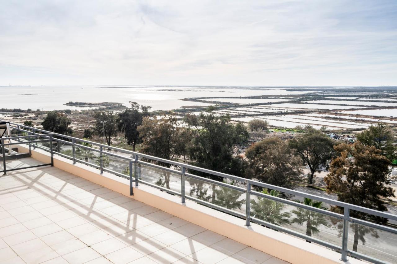 Oceanfront: Luxury Spectacular Sea Views And Pool Lägenhet Olhão Exteriör bild
